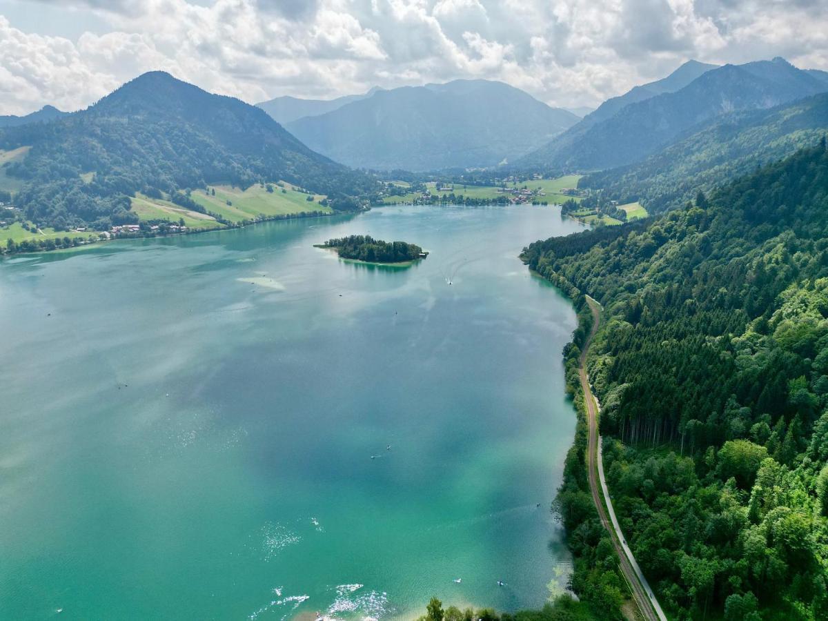 Alpenoase Schliersee - Grosse Suite Mit Sauna Oder Gemuetliche Studio Appartements エクステリア 写真